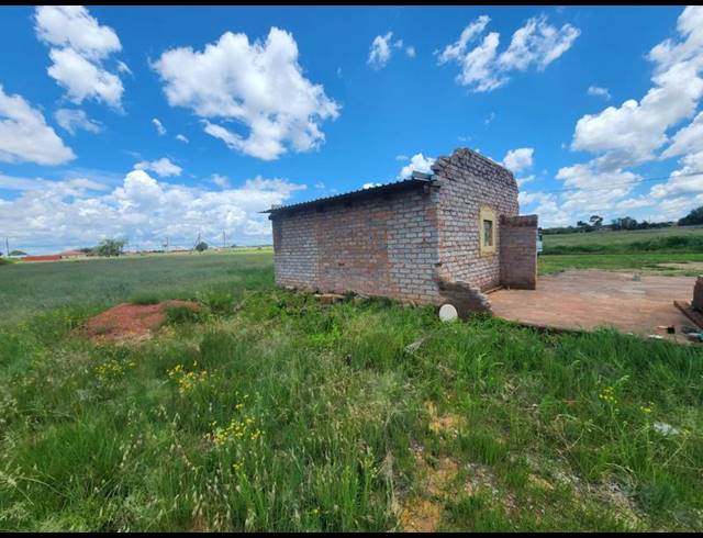 LAND FOR SALE IN VENTERSPOS